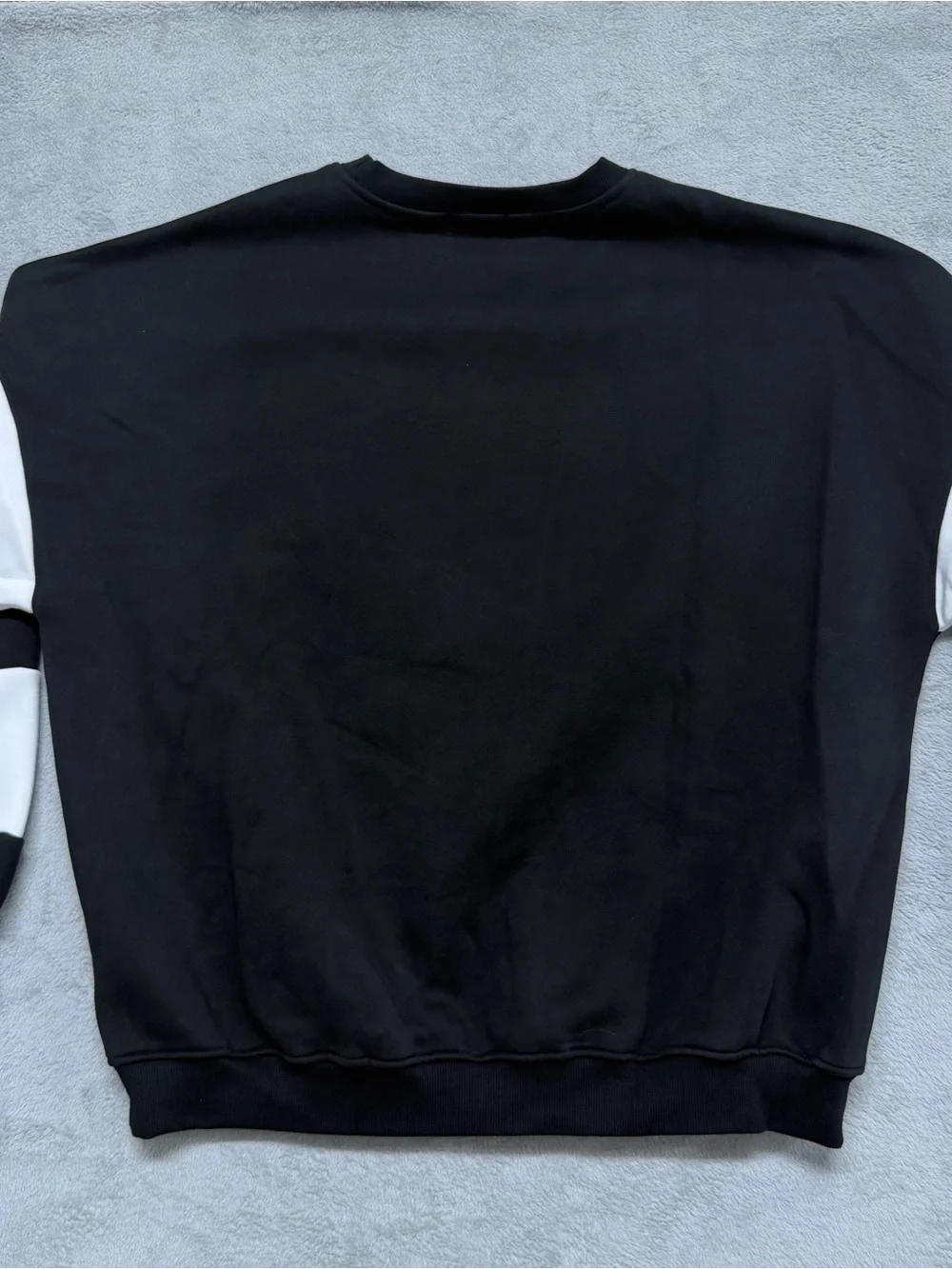 NEW 1987 The Label Boston Sweatshirt Mens M Black White Oversized Crewneck